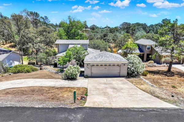 1552 American River TRL, Cool, CA 95614