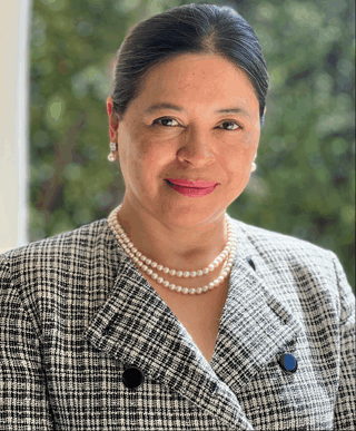 Alessandra Imanabadi, Nationwide Fine Homes Realtor