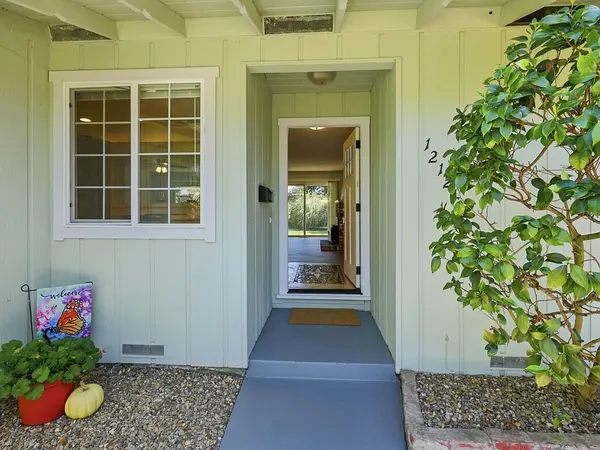 Should I let the seller stay after closing—and should I charge rent?