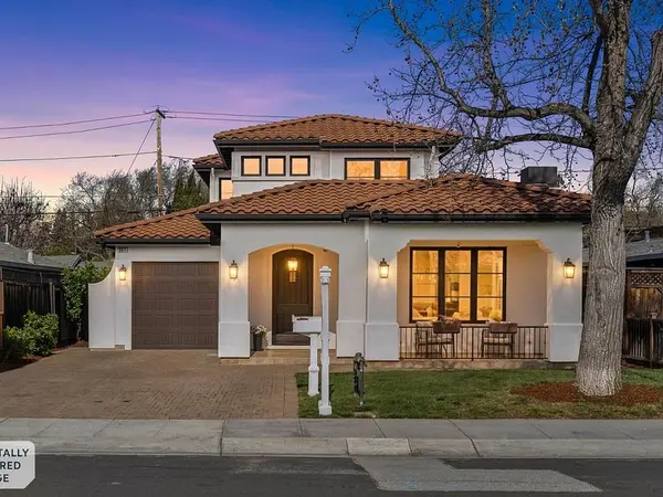 Should I sell now or wait if I’m buying another Bay Area home?