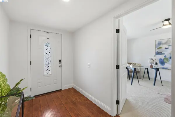 1401 Monterey Dr, Antioch, CA 94509