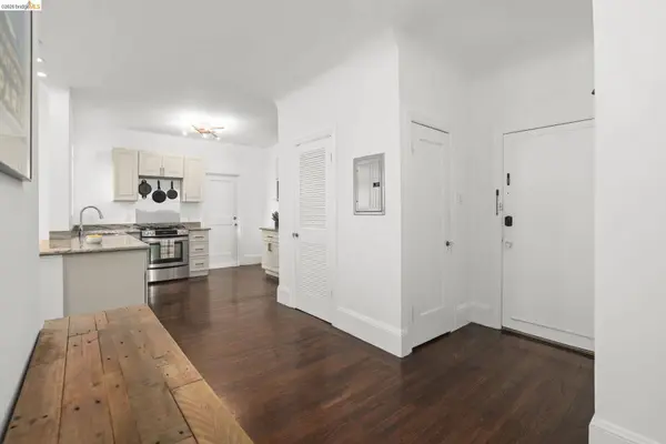 1490 Francisco St #2, San Francisco, CA 94123