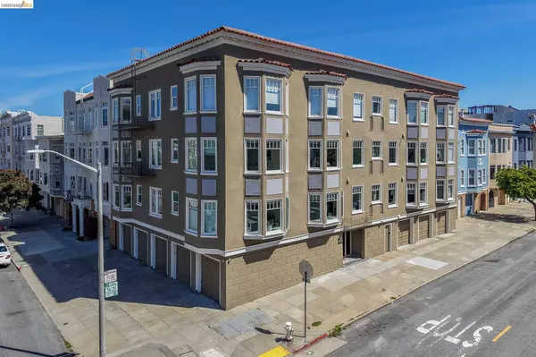 1490 Francisco St #2, San Francisco, CA 94123