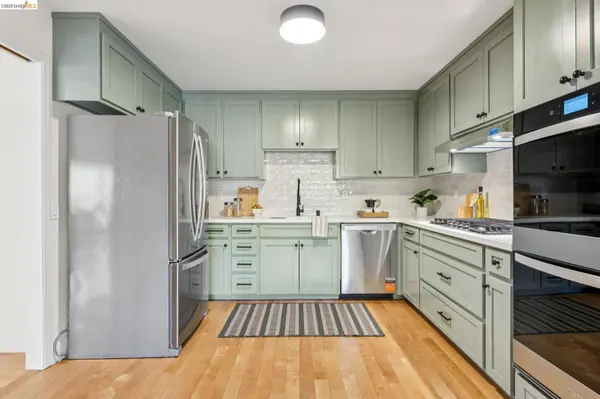 60 Malta Dr, San Francisco, CA 94131
