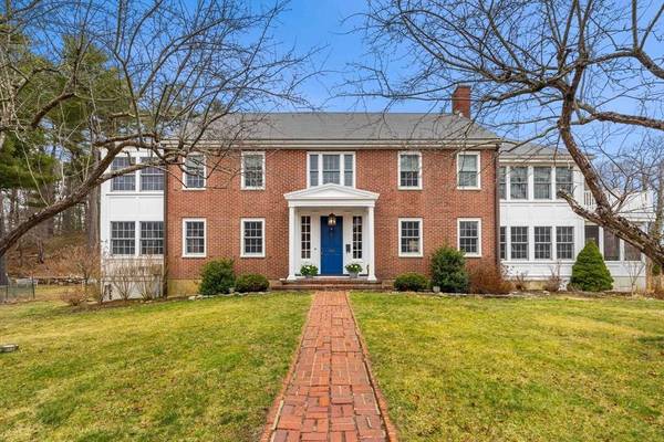 9 Windemere Park, Manchester, MA 01944