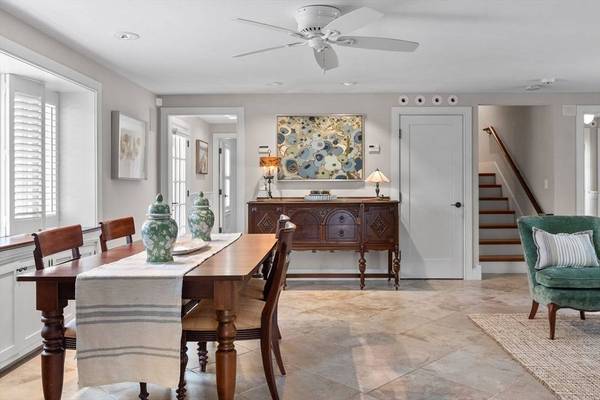 101 Wingaersheek Rd, Gloucester, MA 01930