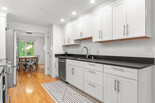 7 Carriage Way #0, Danvers, MA 01923