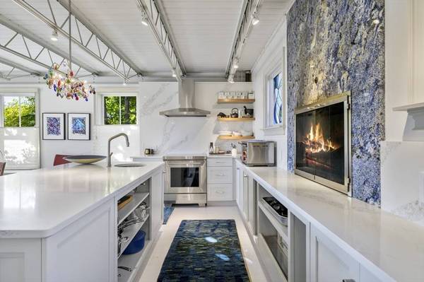 6R Breakwater, Rockport, MA 01966