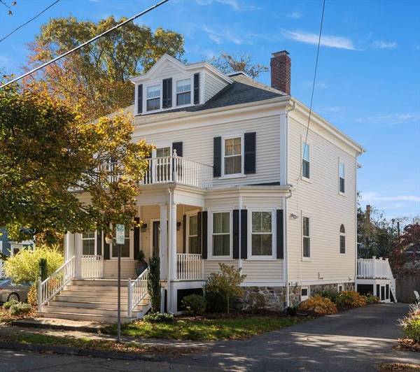 5 Beacon St, Danvers, MA 01923