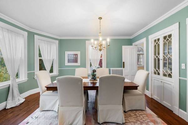 5 Beacon St, Danvers, MA 01923