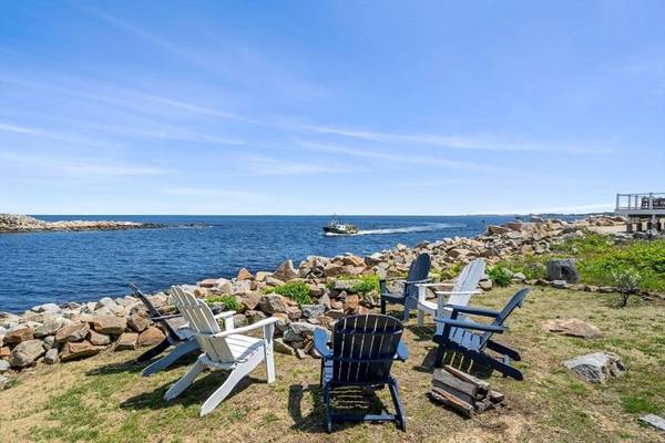 165 Granite St, Rockport, MA 01966