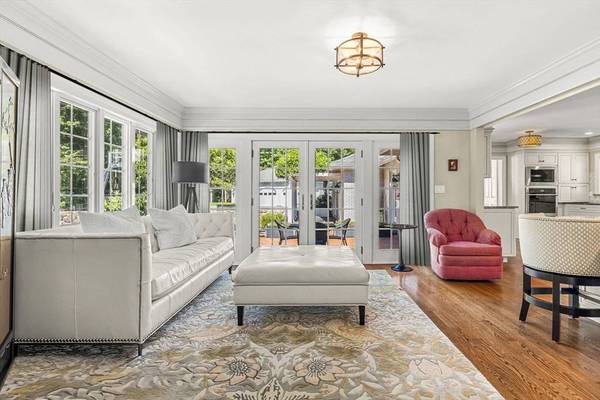 40 Pleasant Street, Wenham, MA 01984