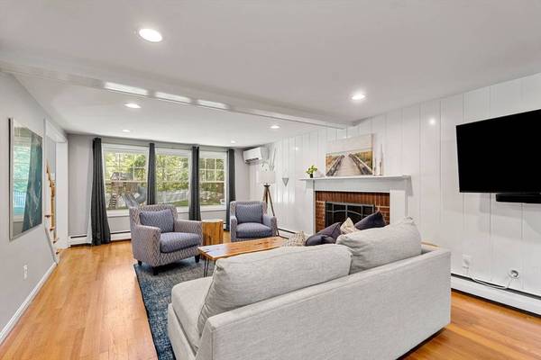 212 Common Ln, Beverly, MA 01915