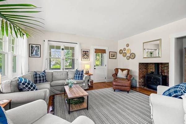 92 Phillips Ave, Rockport, MA 01966