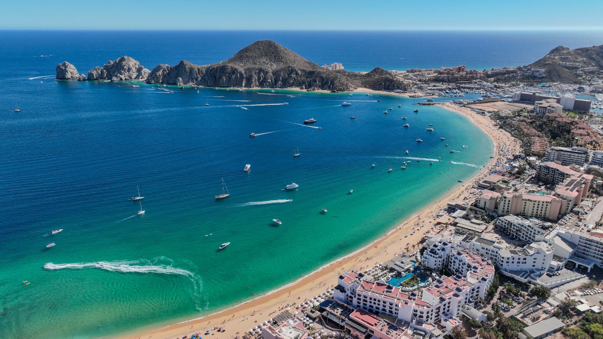 Santa María Bay in Los Cabos