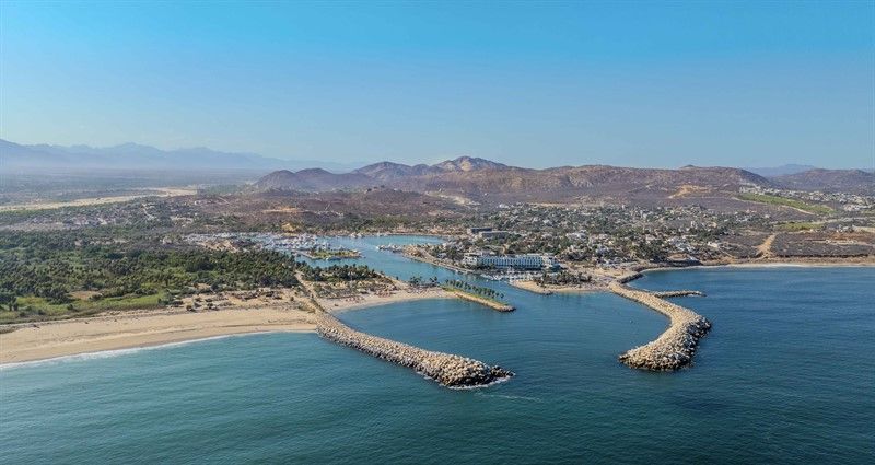 Puerto Los Cabos real estate
