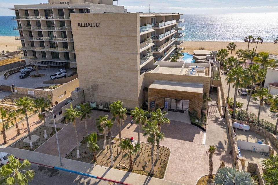 Albaluz condos San Jose del Cabo beachfront