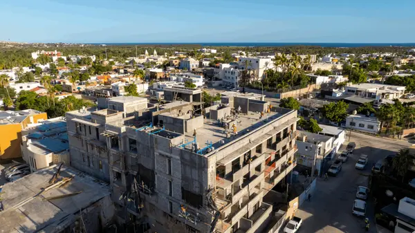 Existing Homes vs. Building in Los Cabos: Why Resale Wins the 2026 Value Case,William Scott
