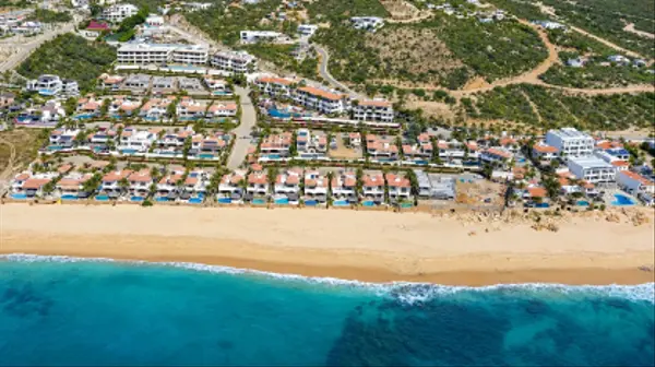 El Encanto de la Laguna: Homes & Condos, San José del Cabo