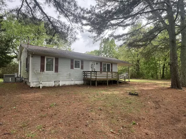 260 Pond Field Rd, Westpoint, TN 38486