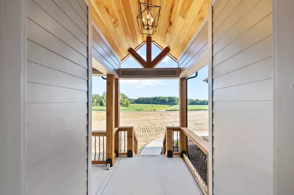 80 Freedom Rd, Mount Pleasant, TN 38474