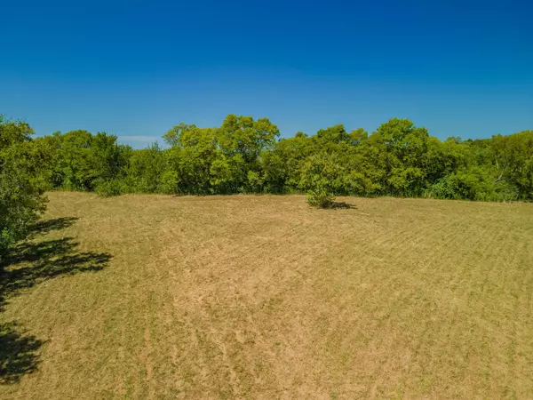 4283 Turkey Creek Rd, Williamsport, TN 38487