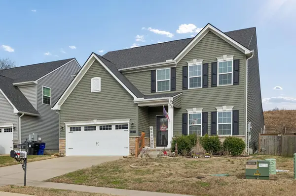 3043 Persimmon St, Columbia, TN 38401