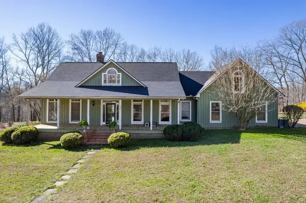 925 Bumpas Rd, Lawrenceburg, TN 38464