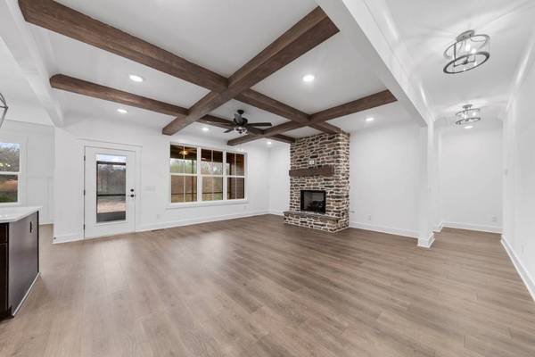 24 Sarah Court, Columbia, TN 38401