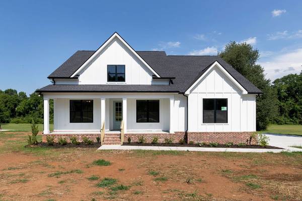 6616 Old Zion Rd, Columbia, TN 38401