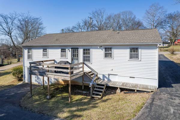 600 Fleming St, Columbia, TN 38401