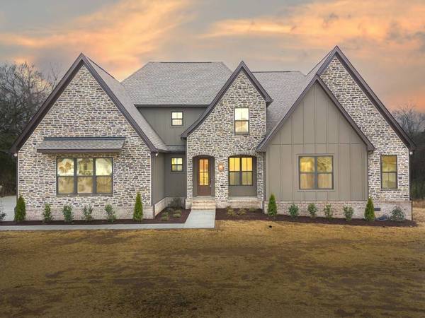 25 Sarah Ct, Columbia, TN 38401