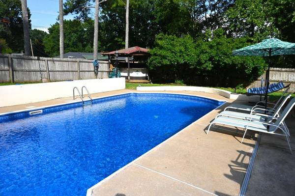105 Cayce Valley Dr, Columbia, TN 38401