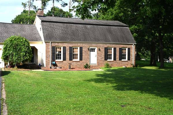 105 Cayce Valley Dr