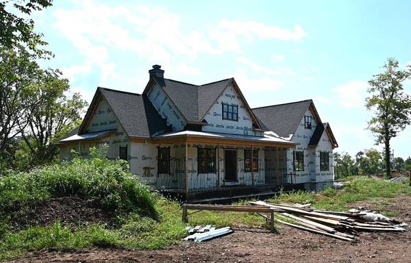13 Theta Pike, Columbia, TN 38401