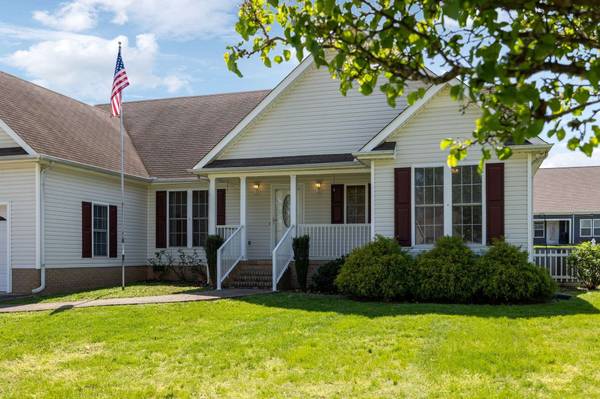 407 Brookside Dr, Mount Pleasant, TN 38474