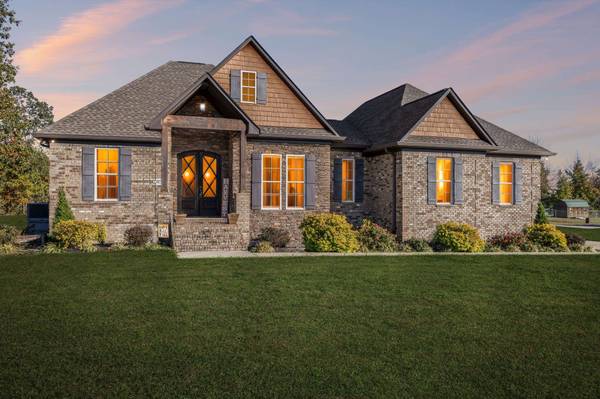 847 Presley Cir, Mount Pleasant, TN 38474