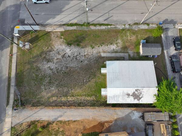 201 S Main St, Mount Pleasant, TN 38474