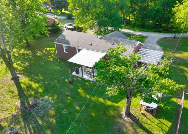 105 Daleview Cir, Columbia, TN 38401