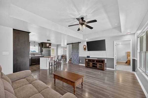 72 Jon Frank Dr, Mount Pleasant, TN 38474