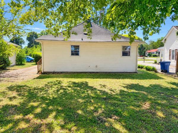 504 Wall St, Mount Pleasant, TN 38474
