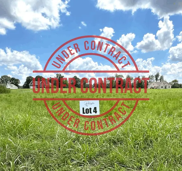 Lot 4