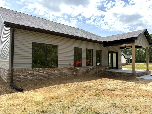 2728 Bains Rd, Hillsboro, TN 37342