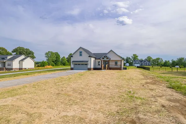 338 Dugout Rd, Summertown, TN 38483