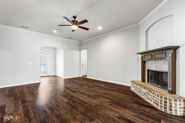 144 Lola Circle, Benton, LA 71006