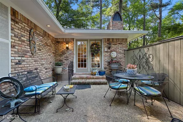 1739 Willow Point Drive, Shreveport, LA 71119