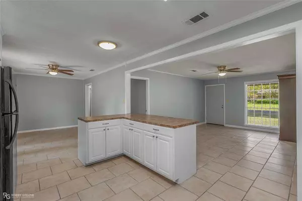 9325 Kildare Park Road, Shreveport, LA 71118