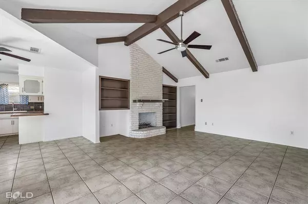 4909 Longstreet Place, Bossier City, LA 71112