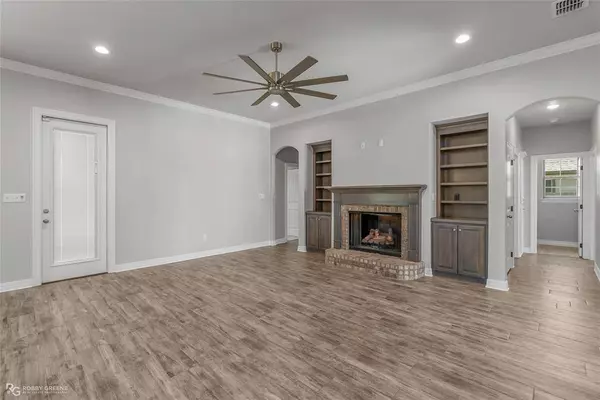 1138 Green Wood Circle, Haughton, LA 71037