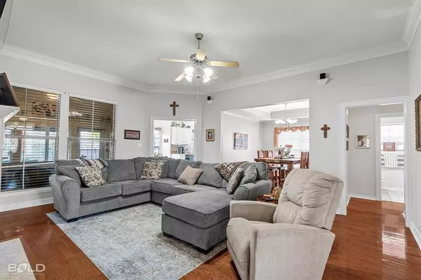 309 Oakland Place, Bossier City, LA 71112